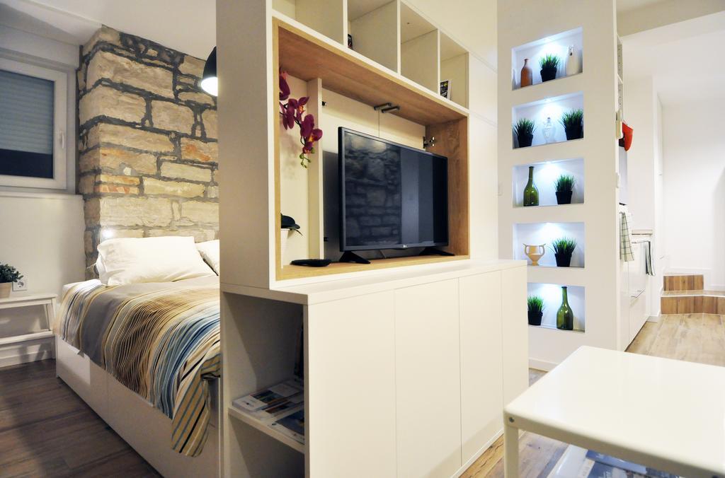 Amfora Deluxe Studio Pula Exteriör bild