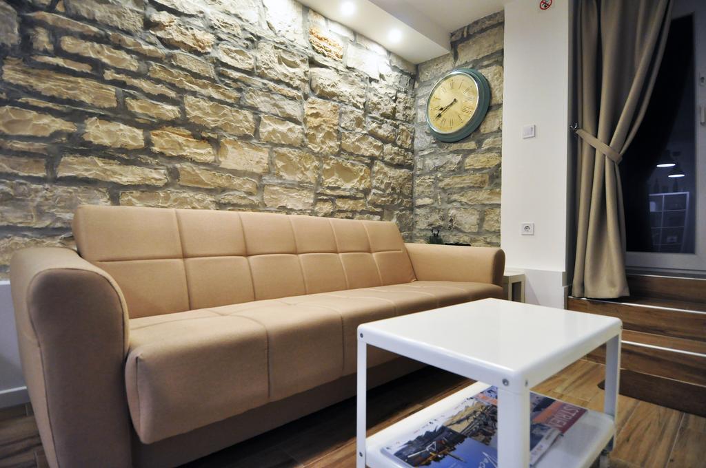 Amfora Deluxe Studio Pula Exteriör bild